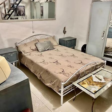 I Due Gradoni Stone House Apartman Pacentro Kültér fotó