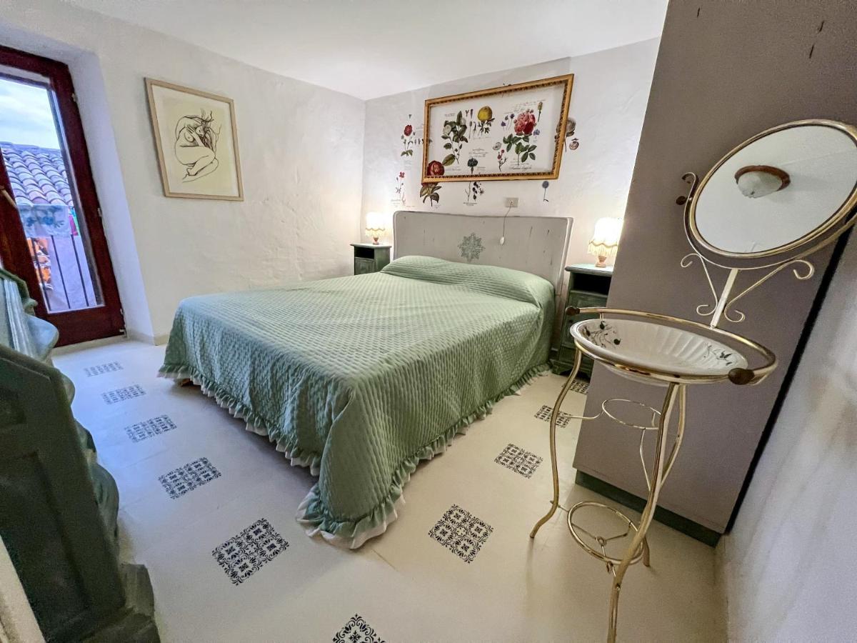I Due Gradoni Stone House Apartman Pacentro Kültér fotó