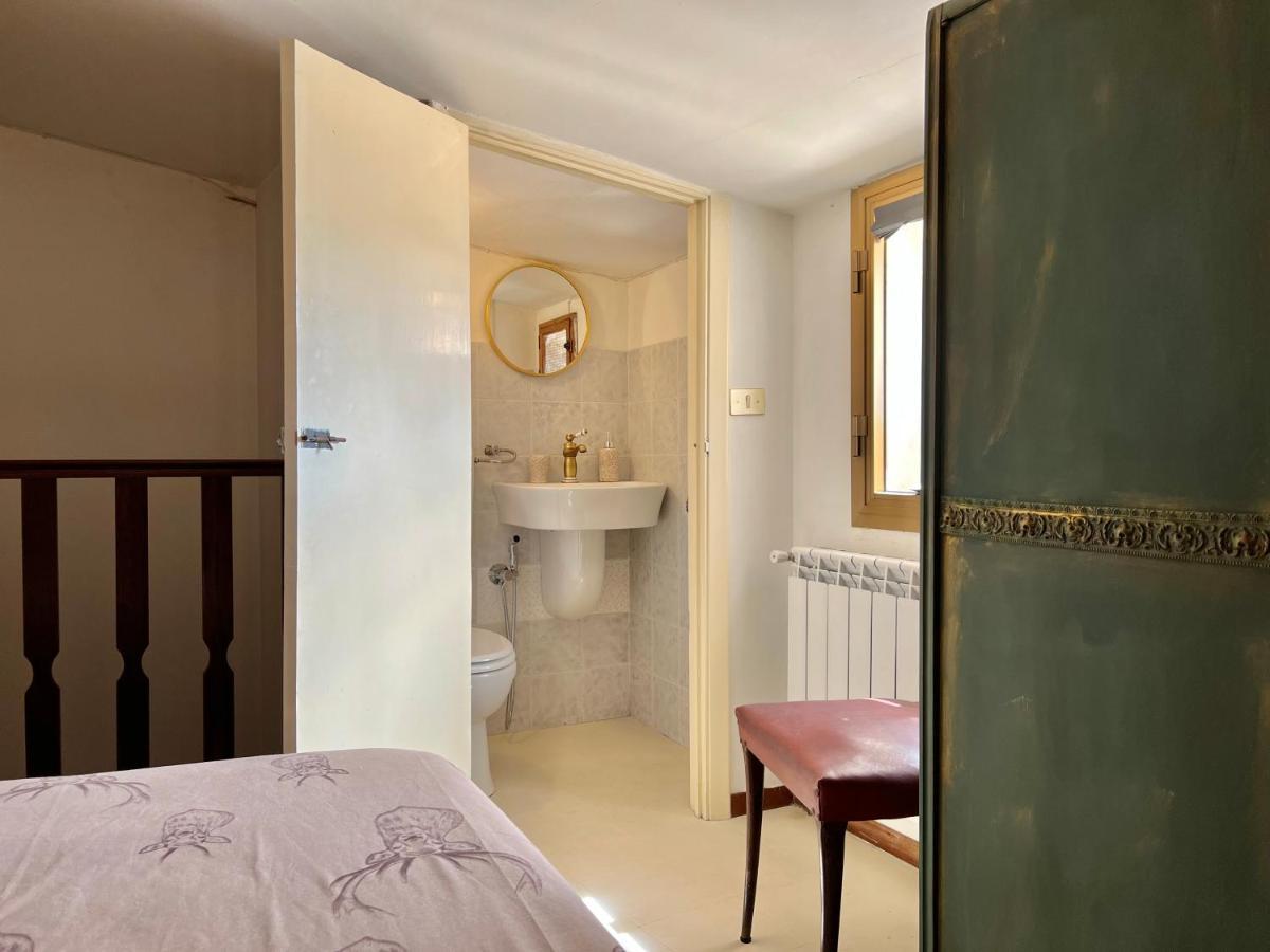 I Due Gradoni Stone House Apartman Pacentro Kültér fotó